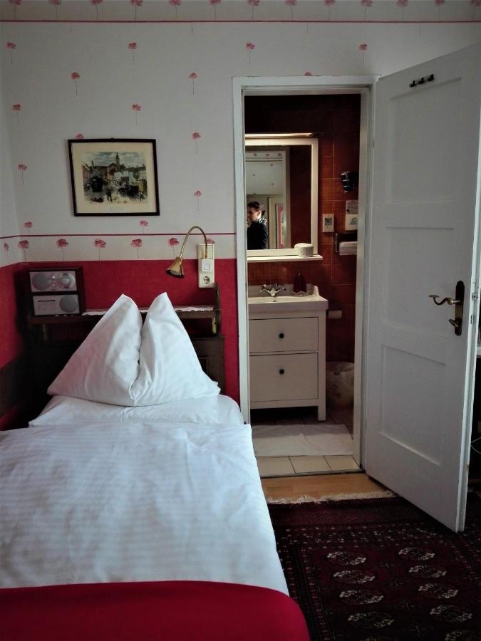 Hotel Schneider-Goessl Βιέννη Δωμάτιο φωτογραφία