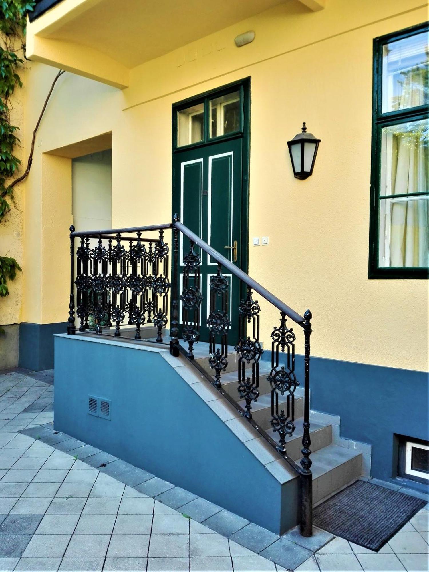 Hotel Schneider-Goessl Βιέννη Δωμάτιο φωτογραφία